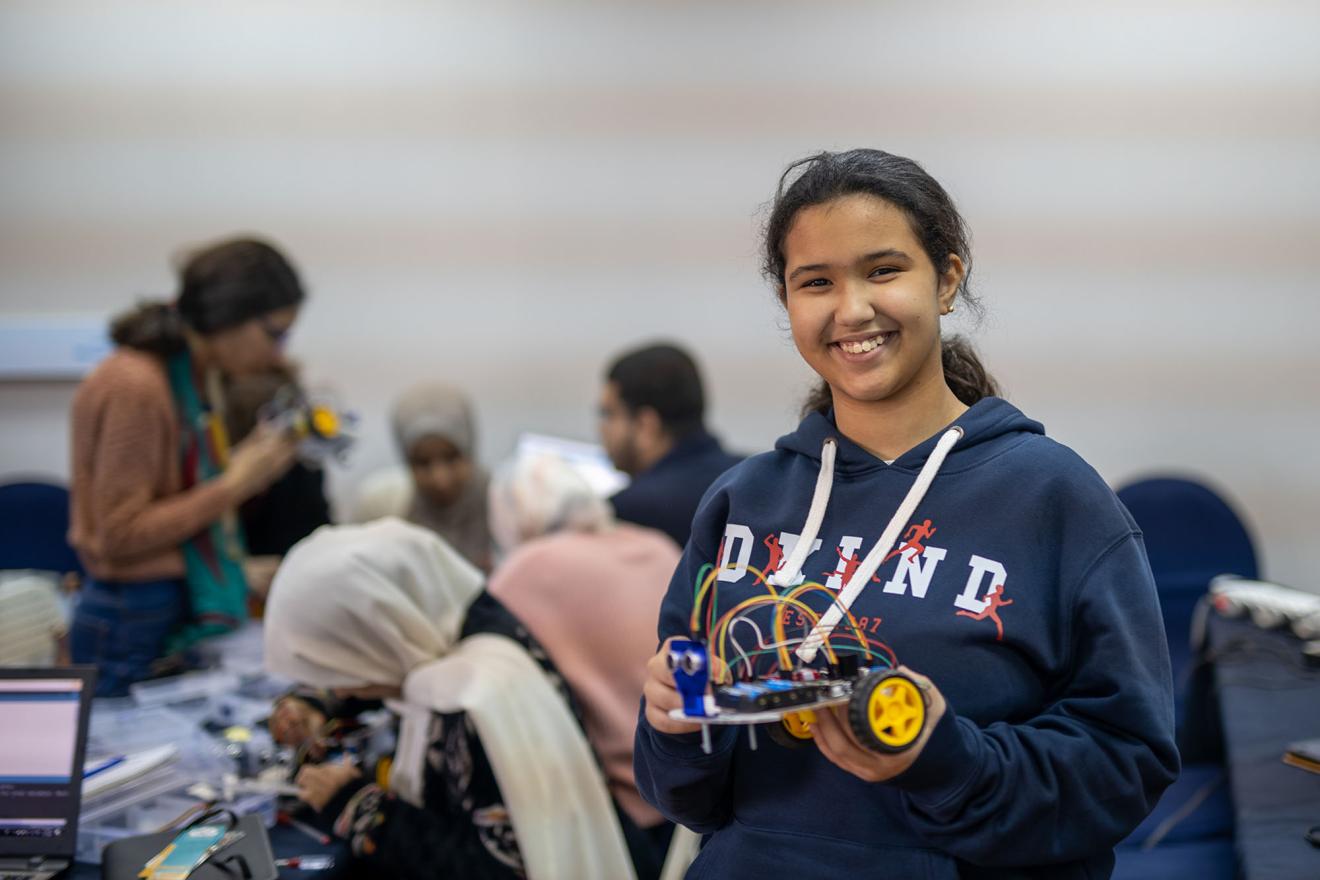 Les jeunes filles dans le secteur des TIC au service d’une transformation numérique inclusive