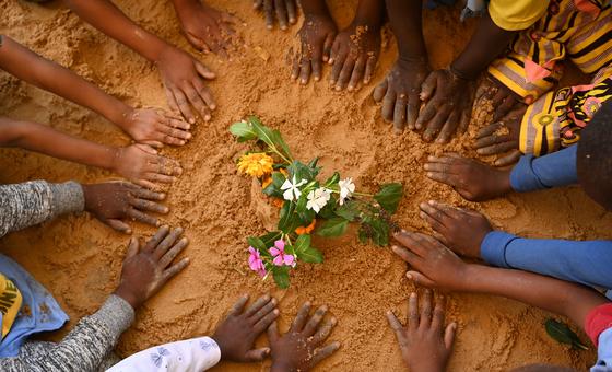   Een vreselijke winter in Gaza و de twee jaar oorlog in Oekraïne